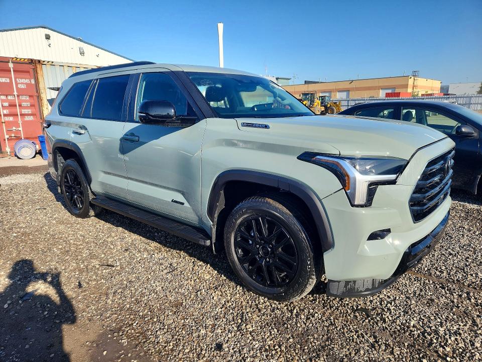 Продажа на аукционе авто 2024 Toyota Sequoia, vin: 7SVAAABA3RX027748, номер лота: 95134175