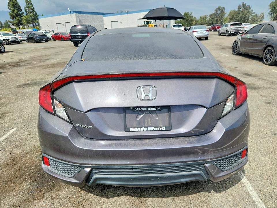 61030826 :رقم المزاد ، 2HGFC4B00JH304837 vin ، 2018 Honda Civic مزاد بيع