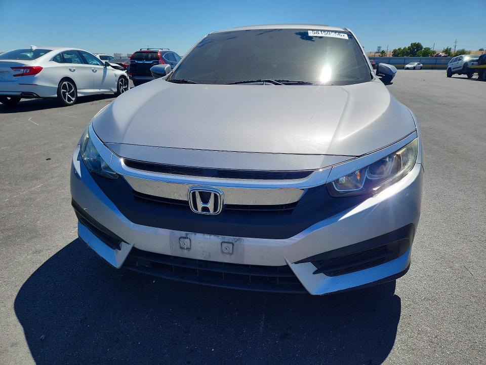 Auction sale of the 2018 Honda Civic, vin: 2HGFC4B05JH308690, lot number: 58150556