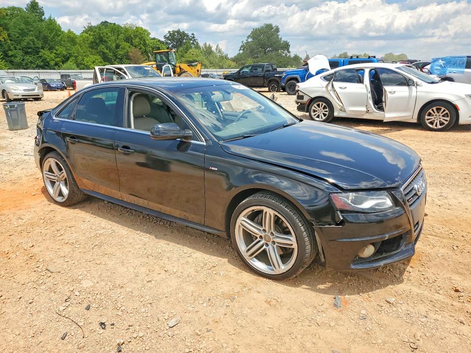 60499236 :رقم المزاد ، WAUFFAFL8CN015589 vin ، 2012 Audi A4 مزاد بيع