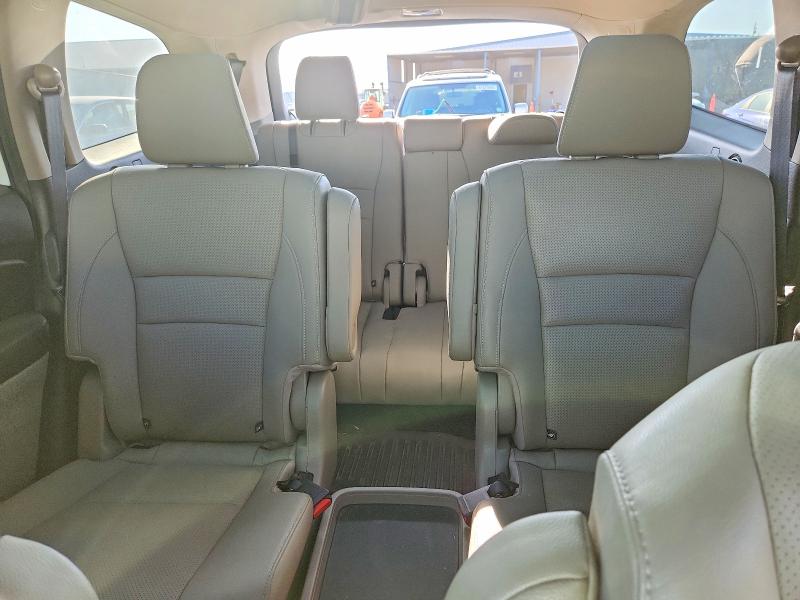 61065026 :رقم المزاد ، 5FNYF6H04KB082702 vin ، 2019 Honda Pilot مزاد بيع