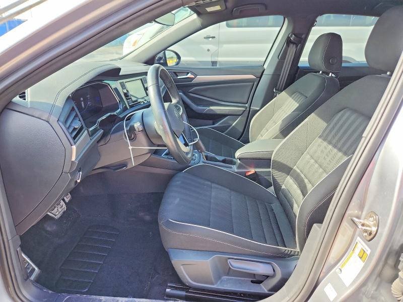 Продажа на аукционе авто 2024 Volkswagen Jetta, vin: 3VWBM7BU6RM037275, номер лота: 61232756