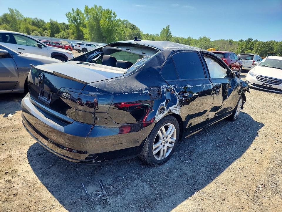 59613556 :رقم المزاد ، 3VW2K7AJ5FM242286 vin ، 2015 Volkswagen Jetta مزاد بيع