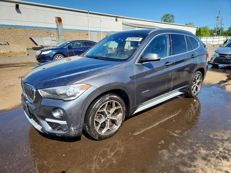 62402536 :رقم المزاد ، WBXHT3C3XH5F81805 vin ، 2017 Bmw X1 مزاد بيع