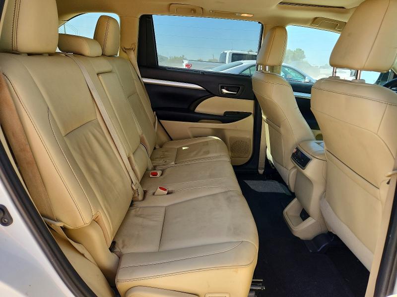 60527046 :رقم المزاد ، 5TDKZRFH2KS369457 vin ، 2019 Toyota Highlander مزاد بيع