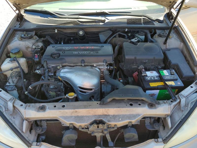 63424686 :رقم المزاد ، 4T1BE32K42U520915 vin ، 2002 Toyota Camry مزاد بيع