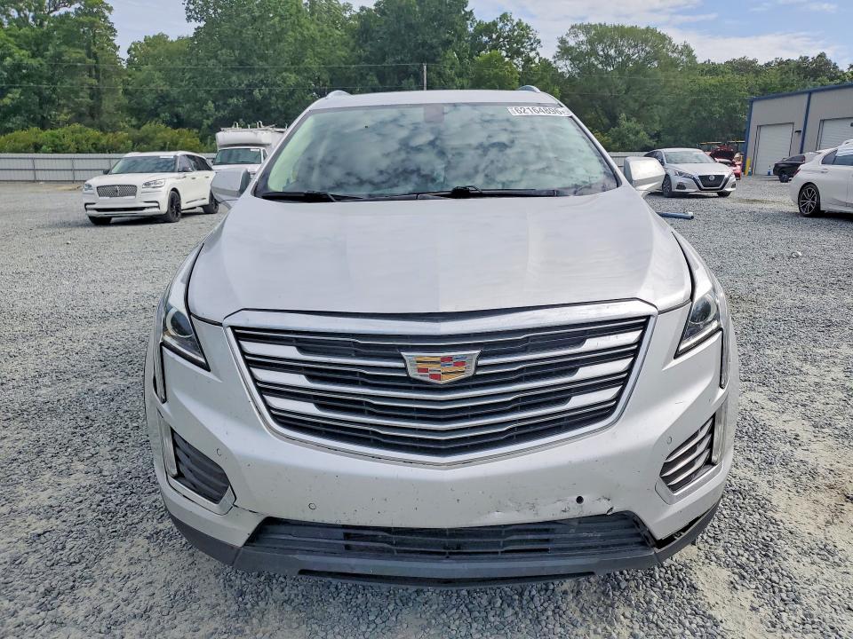 62164896 :رقم المزاد ، 1GYKNBRS1HZ270561 vin ، 2017 Cadillac Xt5 مزاد بيع