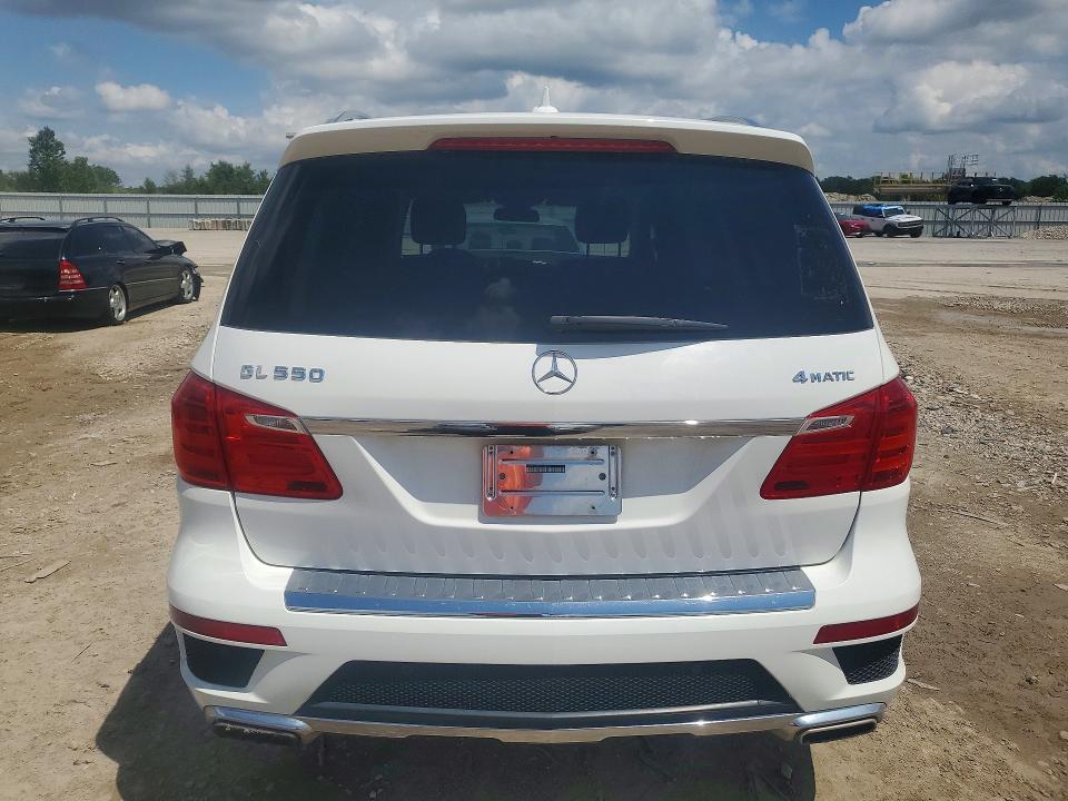 Продажа на аукционе авто 2015 Mercedes-benz Gl, vin: 4JGDF7DE0FA448347, номер лота: 63517686