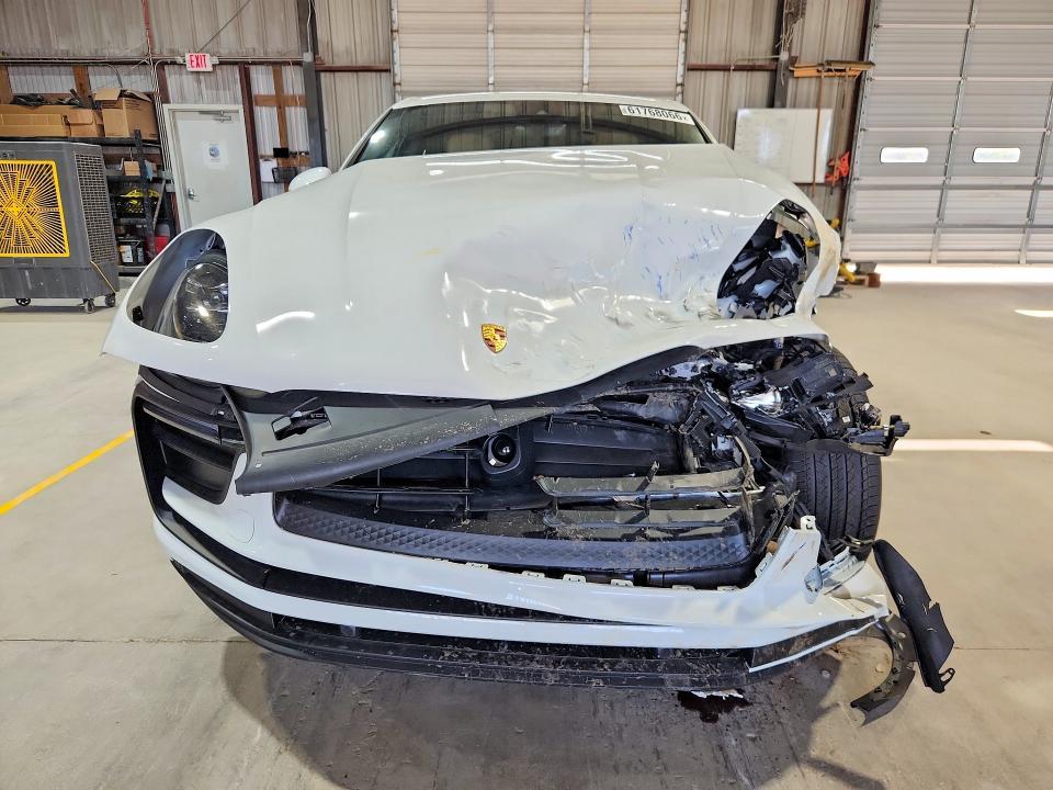 Aukcja sprzedaży 2026 Porsche Macan, vin: WP1AA2A57TLB14733, numer aukcji: 61768066