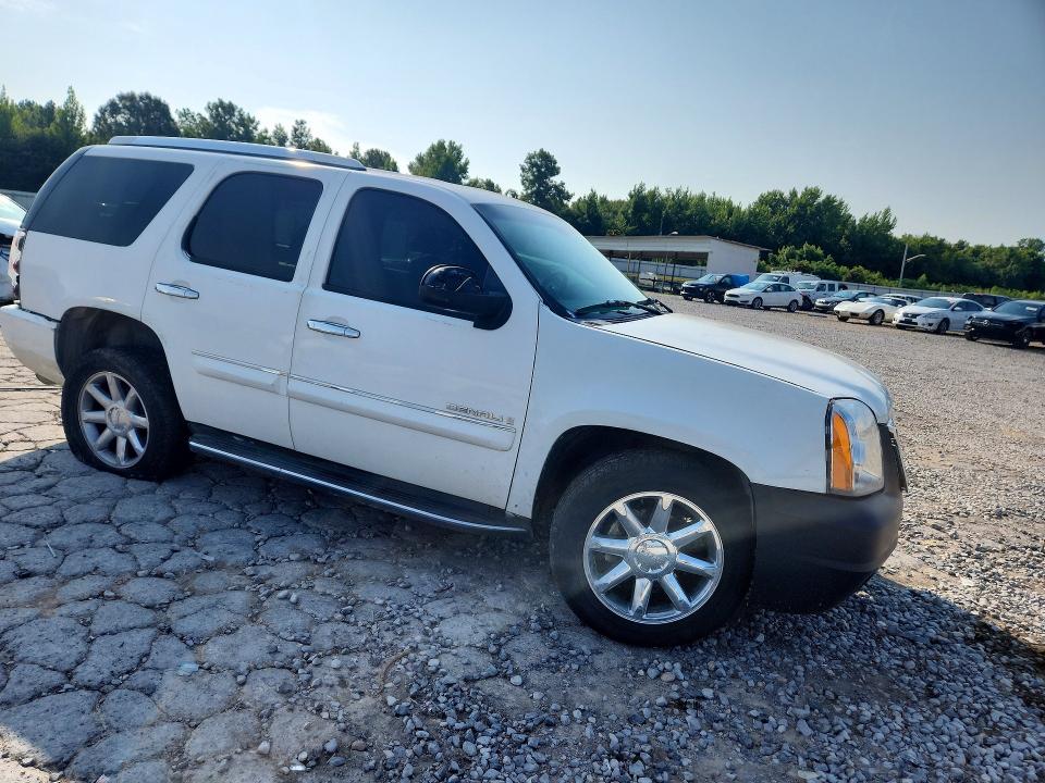 62899936 :رقم المزاد ، 1GKFK638X8J113862 vin ، 2008 Gmc Yukon مزاد بيع