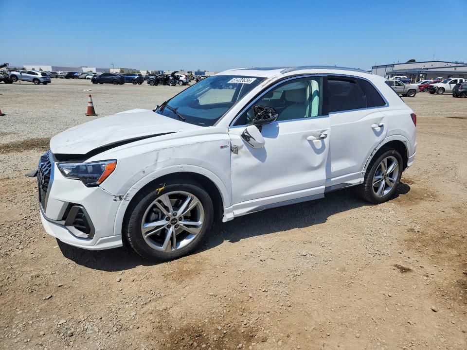 Продаж на аукціоні авто 2021 Audi Q3, vin: WA1DECF39M1137955, номер лоту: 61400856