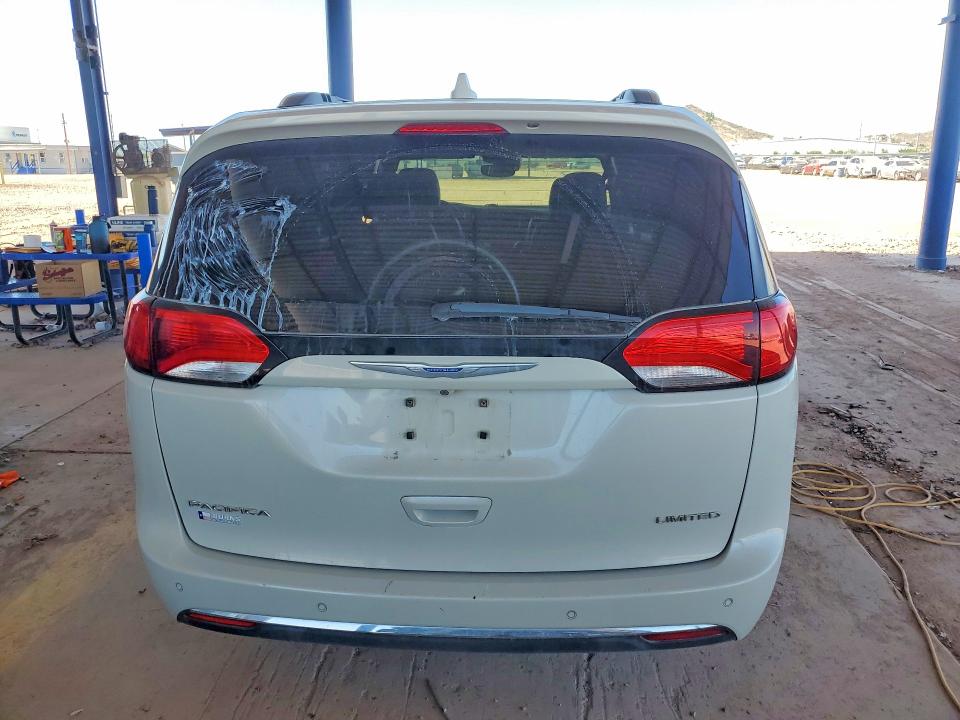59712866 :رقم المزاد ، 2C4RC1GG1LR234732 vin ، 2020 Chrysler Pacifica مزاد بيع