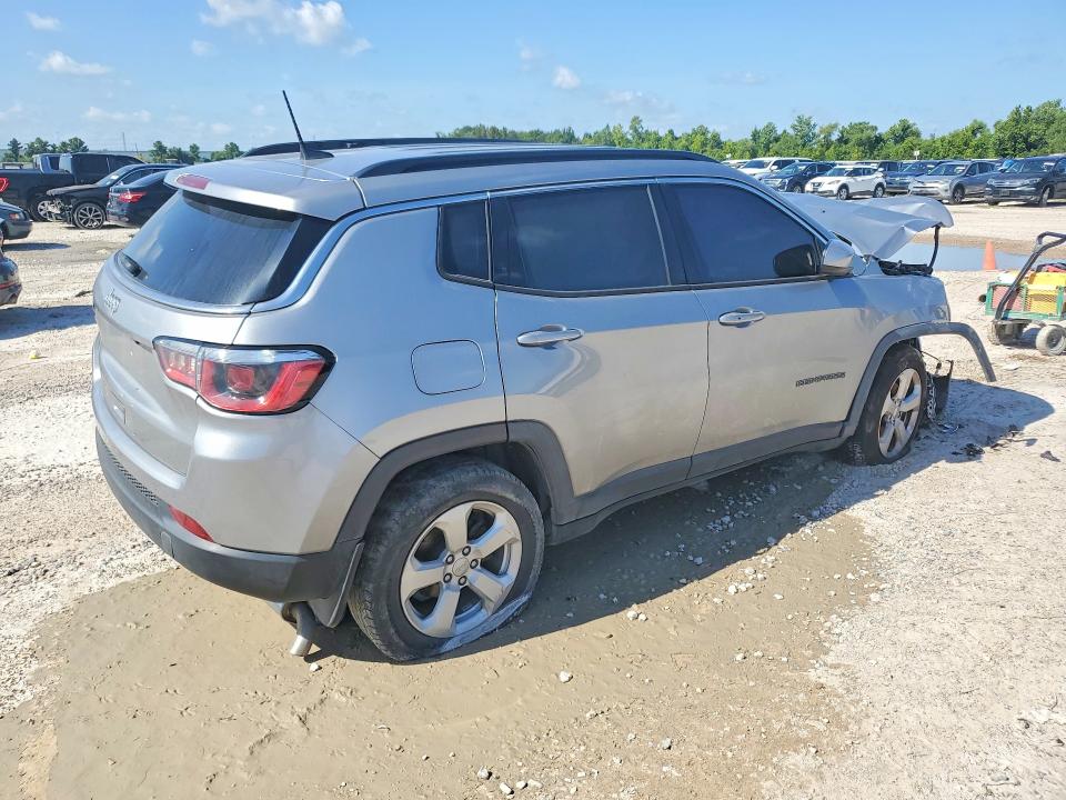 62710166 :رقم المزاد ، 3C4NJCBB8JT293167 vin ، 2018 Jeep Compass مزاد بيع