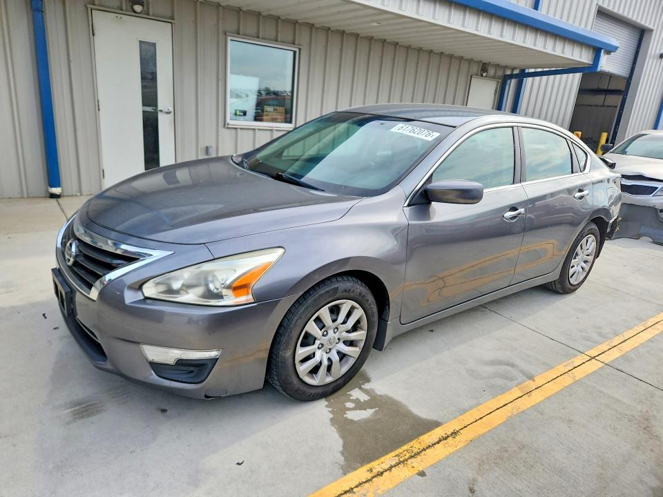 Продаж на аукціоні авто 2015 Nissan Altima, vin: 1N4AL3AP7FN340692, номер лоту: 61762076