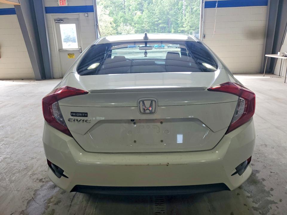 61917786 :رقم المزاد ، JHMFC1F35JX006604 vin ، 2018 Honda Civic مزاد بيع