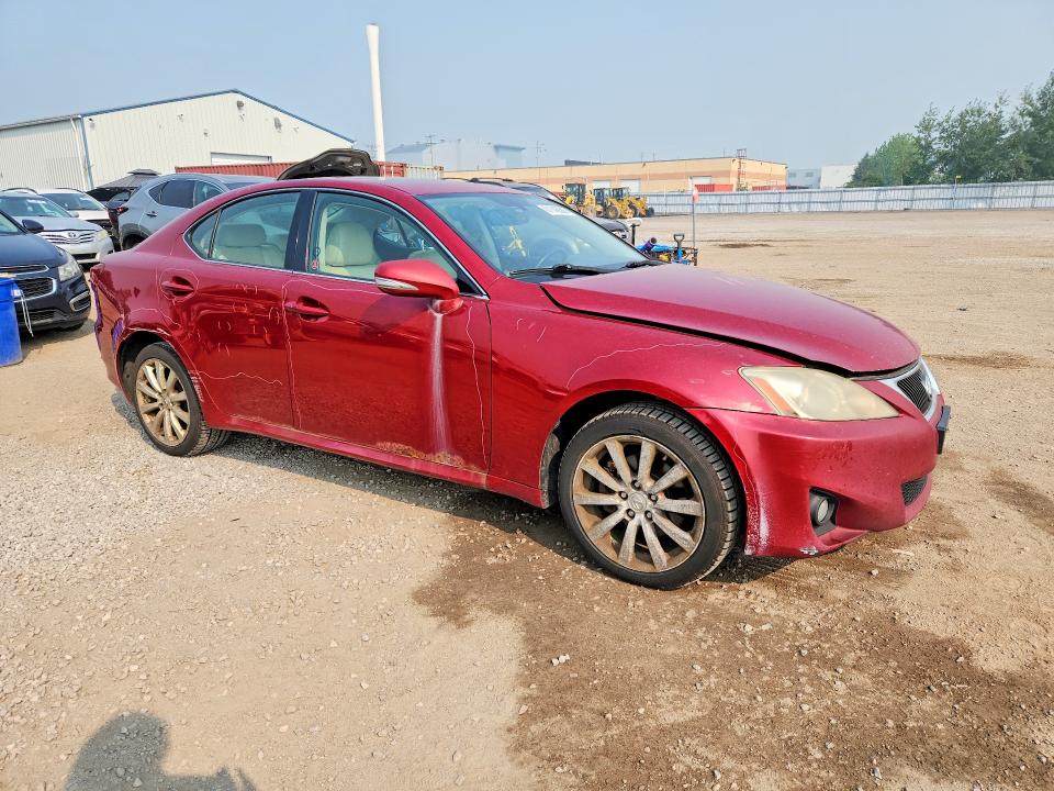 61146066 :رقم المزاد ، JTHCF5C27B5049027 vin ، 2011 Lexus Is مزاد بيع