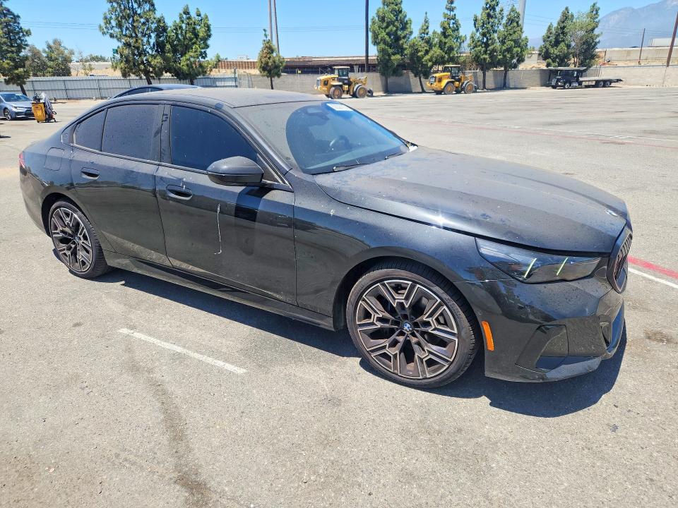 63533116 :رقم المزاد ، WBA43FJ04TCW12387 vin ، 2026 Bmw 530 مزاد بيع