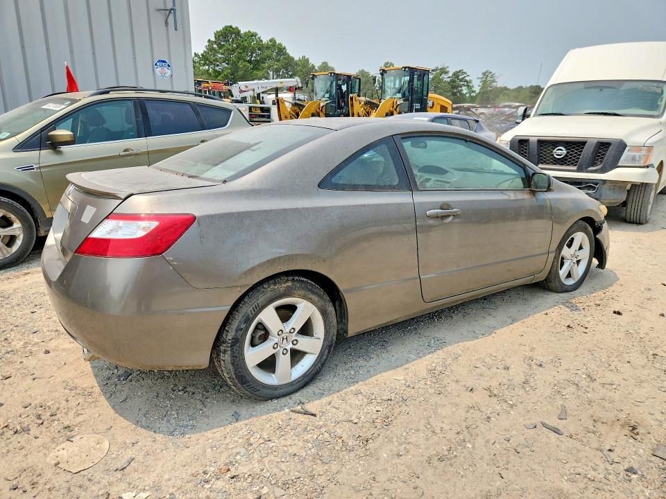 Продажа на аукционе авто 2007 Honda Civic, vin: 2HGFG11877H517447, номер лота: 61086946