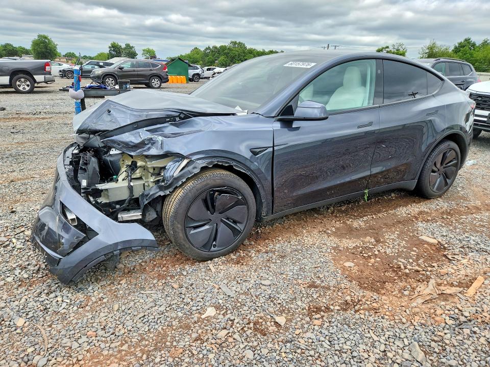60157976 :رقم المزاد ، 7SAYGDED2TA475124 vin ، 2026 Tesla Model Y مزاد بيع