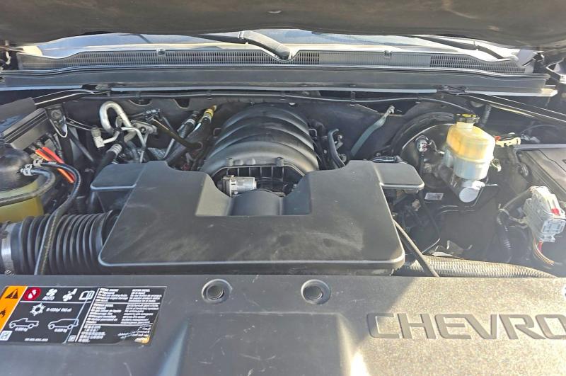 61905626 :رقم المزاد ، 1GNSKBKC0LR111239 vin ، 2020 Chevrolet Tahoe مزاد بيع