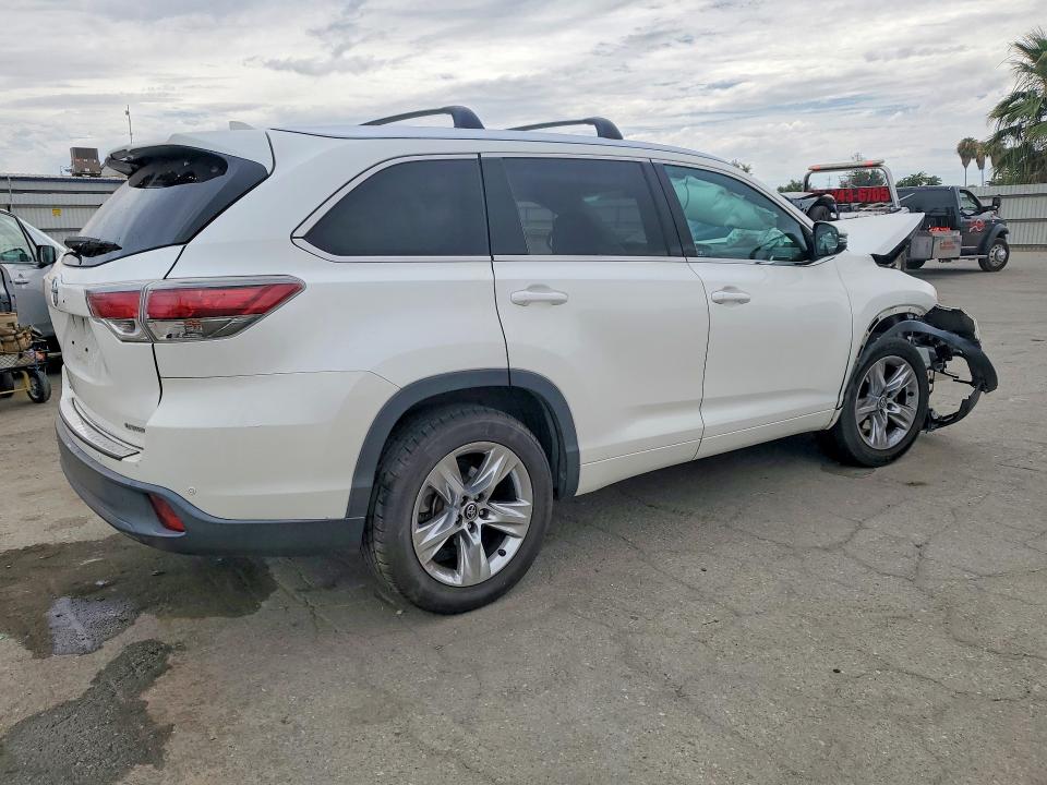 61115756 :رقم المزاد ، 5TDYKRFH7GS141282 vin ، 2016 Toyota Highlander مزاد بيع