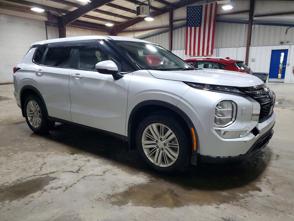 60250806 :رقم المزاد ، JA4J4TA87NZ040832 vin ، 2022 Mitsubishi Outlander مزاد بيع