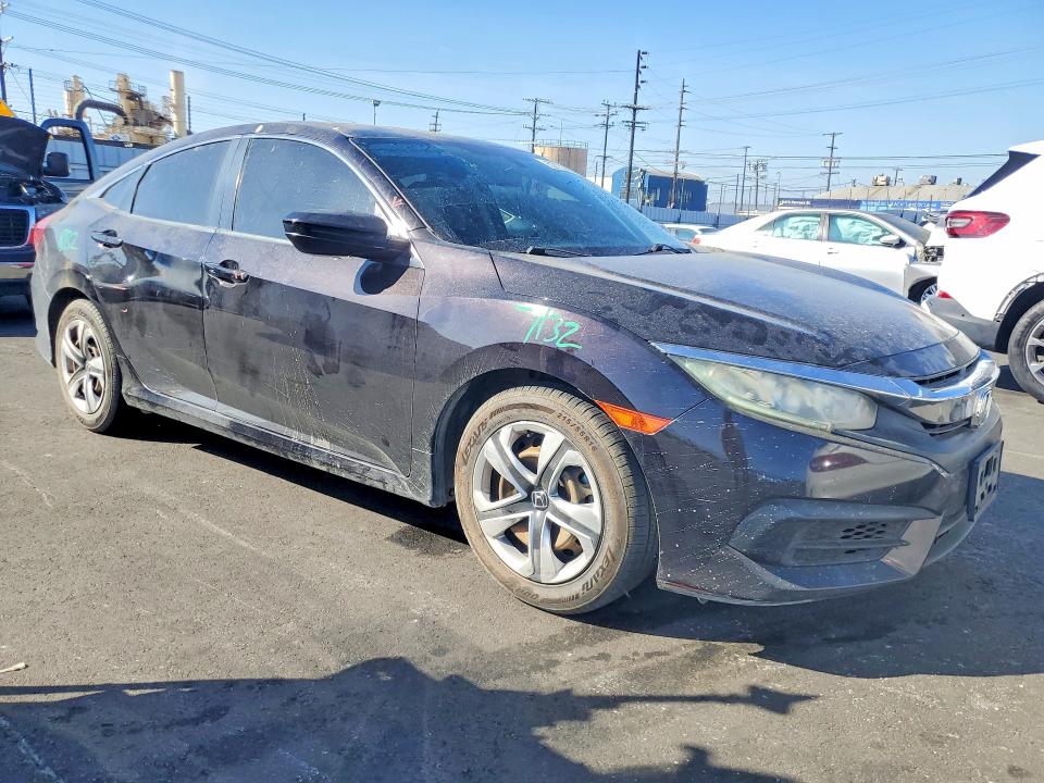 2018 Honda Civic მანქანა იყიდება აუქციონზე, vin: 2HGFC2F59JH560114, აუქციონის ნომერი: 62720566