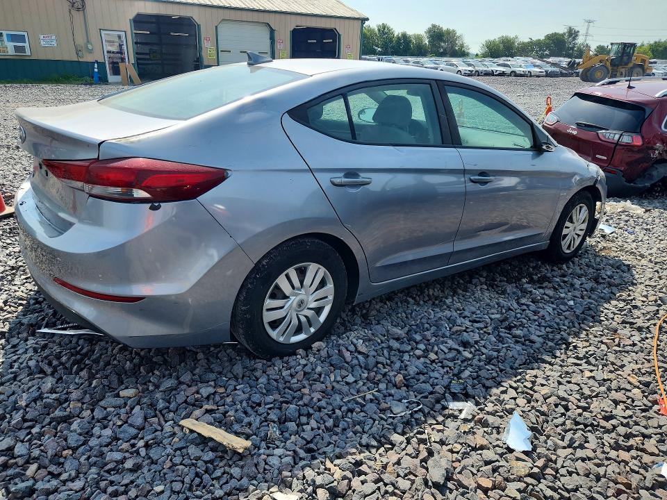 2017 Hyundai Elantra მანქანა იყიდება აუქციონზე, vin: 5NPD74LF1HH077088, აუქციონის ნომერი: 60423866