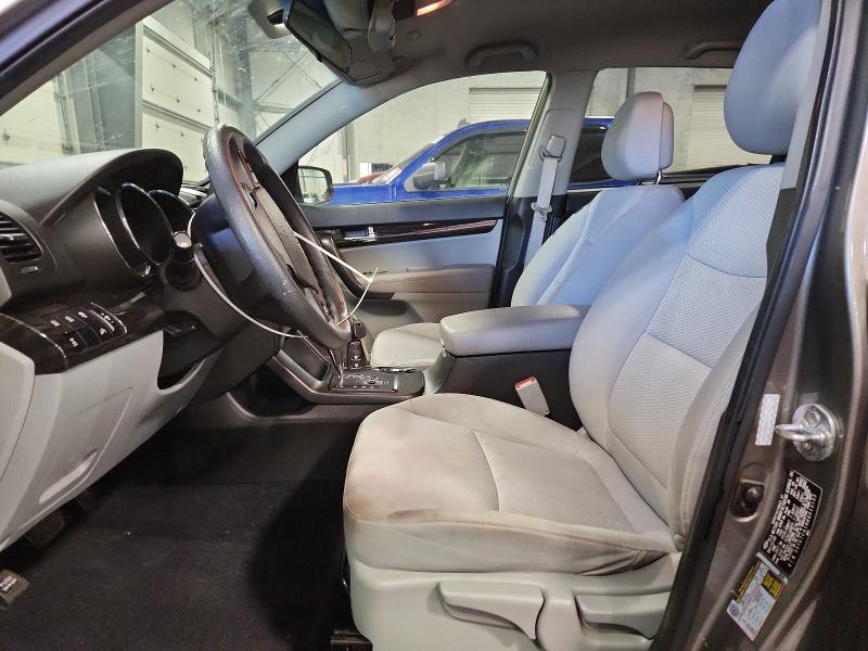 60549556 :رقم المزاد ، 5XYKTCA18BG013133 vin ، 2011 Kia Sorento مزاد بيع