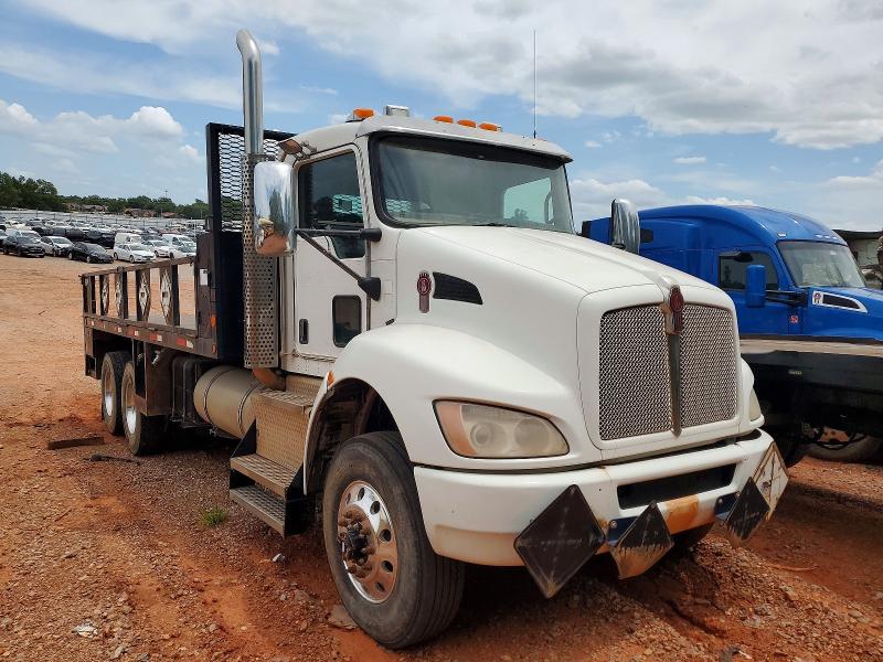 59149546 :رقم المزاد ، 2NKHMJ9X7FM465611 vin ، 2015 Kenworth Construction مزاد بيع