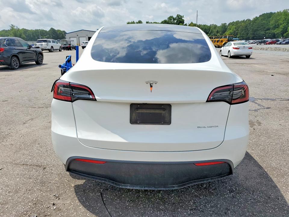 Продажа на аукционе авто 2023 Tesla Model Y, vin: 7SAYGDEE6PF793782, номер лота: 61558146