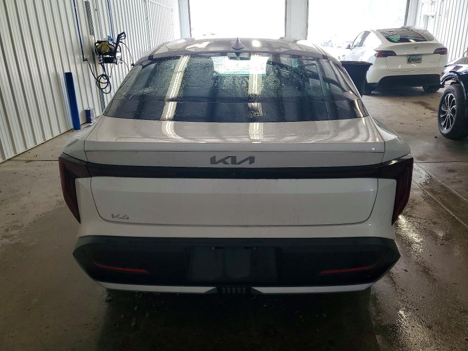 61669546 :رقم المزاد ، 3KPFU4DE7SE081908 vin ، 2025 Kia K4 مزاد بيع