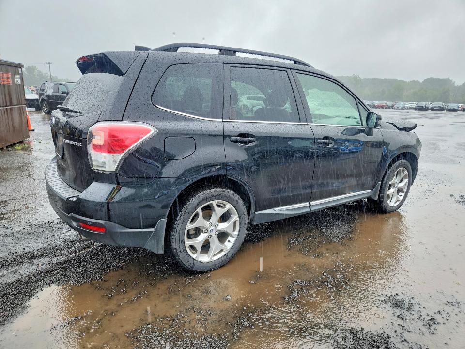 Продаж на аукціоні авто 2018 Subaru Forester, vin: JF2SJAWC8JH531089, номер лоту: 63167296