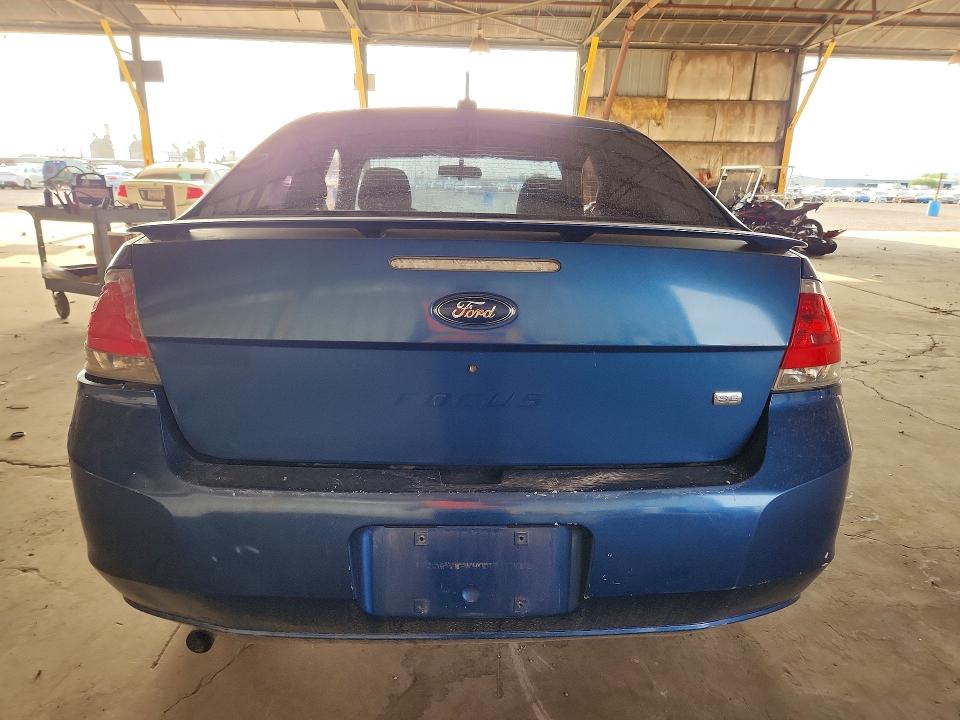 60385626 :رقم المزاد ، 1FAHP33N18W179039 vin ، 2008 Ford Focus مزاد بيع