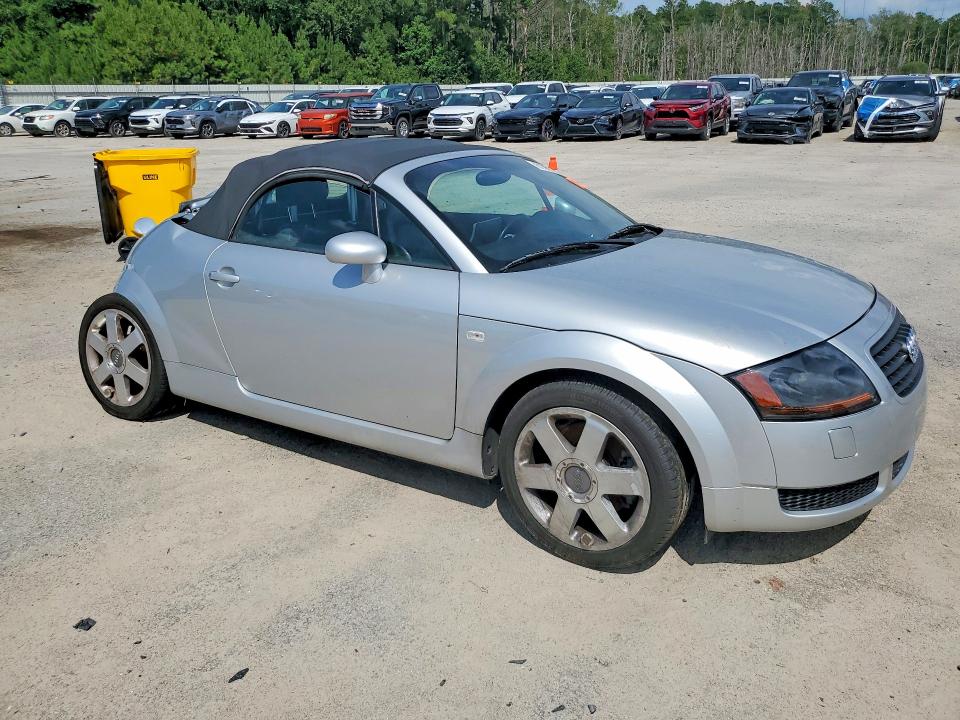 61061196 :رقم المزاد ، TRUTX28N111011515 vin ، 2001 Audi Tt مزاد بيع