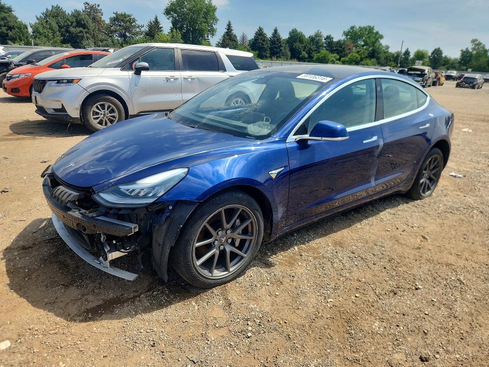 2019 Tesla Model 3 მანქანა იყიდება აუქციონზე, vin: 5YJ3E1EB8KF418275, აუქციონის ნომერი: 59106316