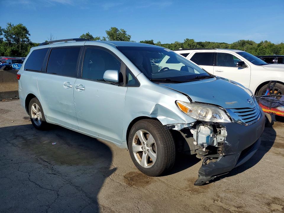 Продажа на аукционе авто 2006 Chrysler Town & Country, vin: 2A4GP54L76R869019, номер лота: 61792746