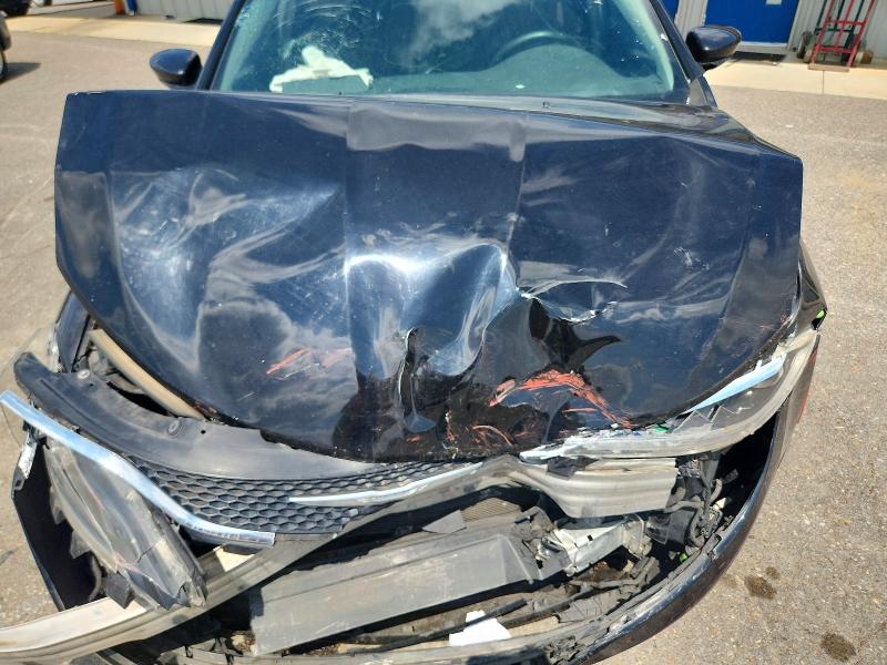 Aukcja sprzedaży 2015 Chrysler 200, vin: 1C3CCCAB2FN553190, numer aukcji: 61982316
