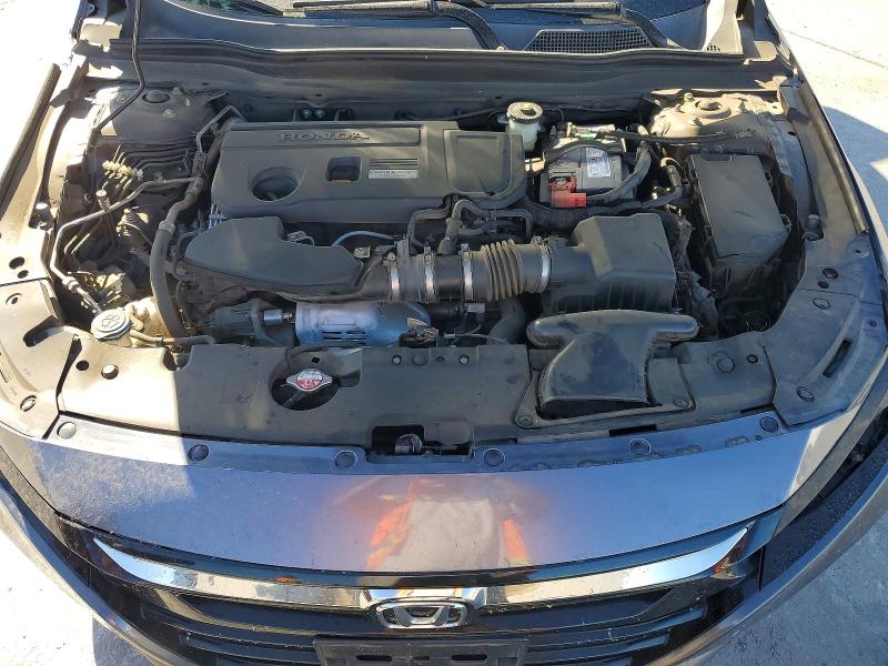 62783456 :رقم المزاد ، 1HGCV2F3XKA016670 vin ، 2019 Honda Accord مزاد بيع