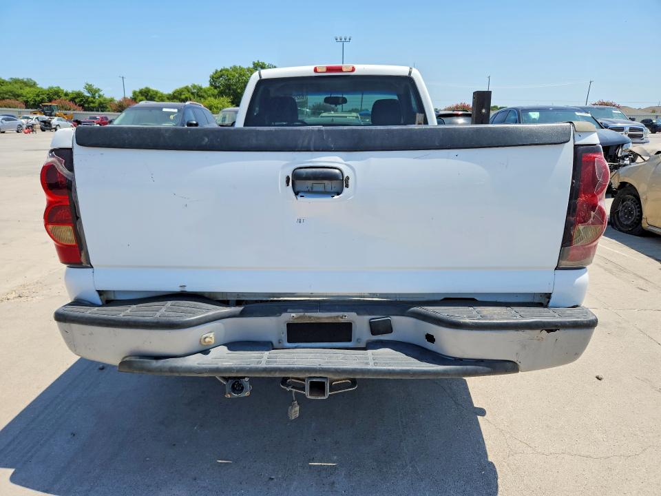 2005 Chevrolet Silverado მანქანა იყიდება აუქციონზე, vin: 1GCEC14V15Z353939, აუქციონის ნომერი: 63292216