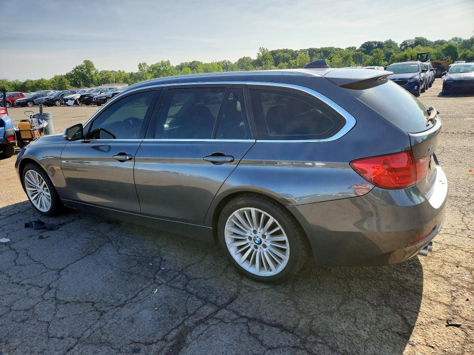 2014 Bmw 328 მანქანა იყიდება აუქციონზე, vin: WBA3G7C58EK296256, აუქციონის ნომერი: 61483976