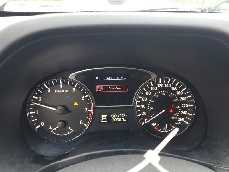 61745886 :رقم المزاد ، 5N1AR2MM4FC629685 vin ، 2015 Nissan Pathfinder مزاد بيع