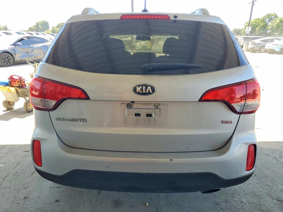 Продаж на аукціоні авто 2015 Kia Sorento, vin: 5XYKT4A67FG613343, номер лоту: 60420906