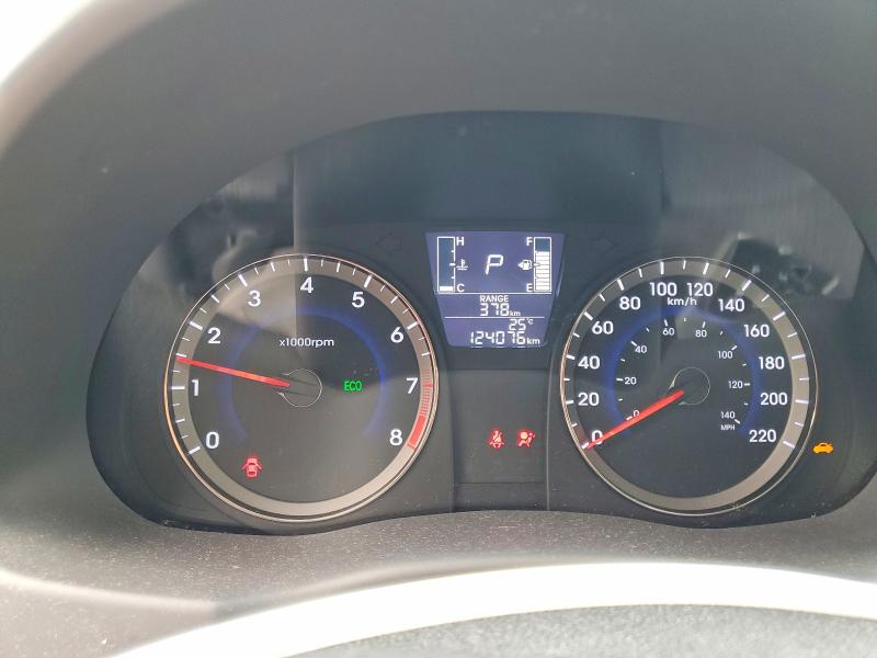2015 Hyundai Accent მანქანა იყიდება აუქციონზე, vin: KMHCT4AE9FU810519, აუქციონის ნომერი: 62777506