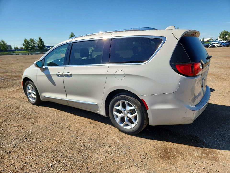 2017 Chrysler Pacifica მანქანა იყიდება აუქციონზე, vin: 2C4RC1EG2HR754240, აუქციონის ნომერი: 59972936
