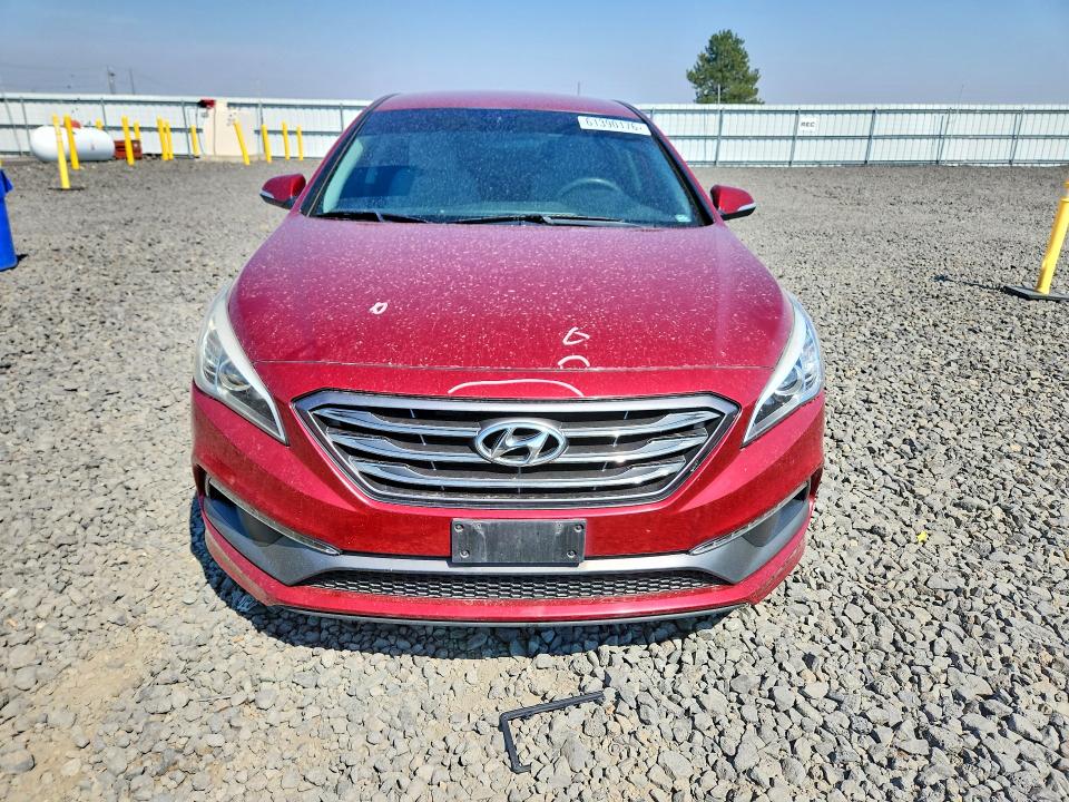 61390176 :رقم المزاد ، 5NPE34AFXFH045711 vin ، 2015 Hyundai Sonata مزاد بيع