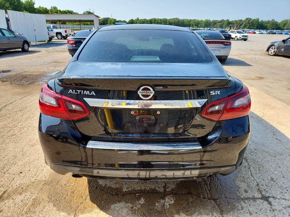 Продажа на аукционе авто 2017 Nissan Altima, vin: 1N4AL3AP7HC120211, номер лота: 62802396