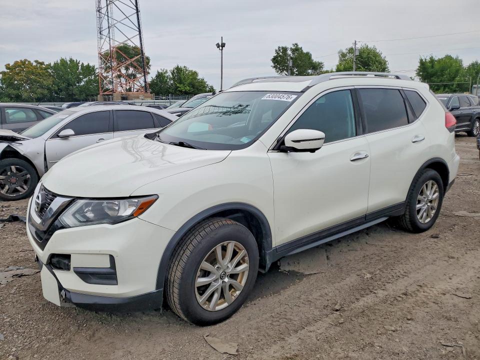63004576 :رقم المزاد ، 5N1AT2MV7HC768481 vin ، 2017 Nissan Rogue مزاد بيع