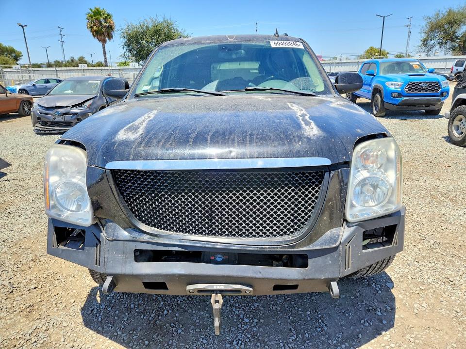 60493046 :رقم المزاد ، 1GKFK668X7J166362 vin ، 2007 Gmc Yukon Xl مزاد بيع
