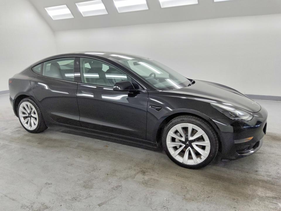 2022 Tesla Model 3 მანქანა იყიდება აუქციონზე, vin: 5YJ3E1EA5NF371203, აუქციონის ნომერი: 60132876